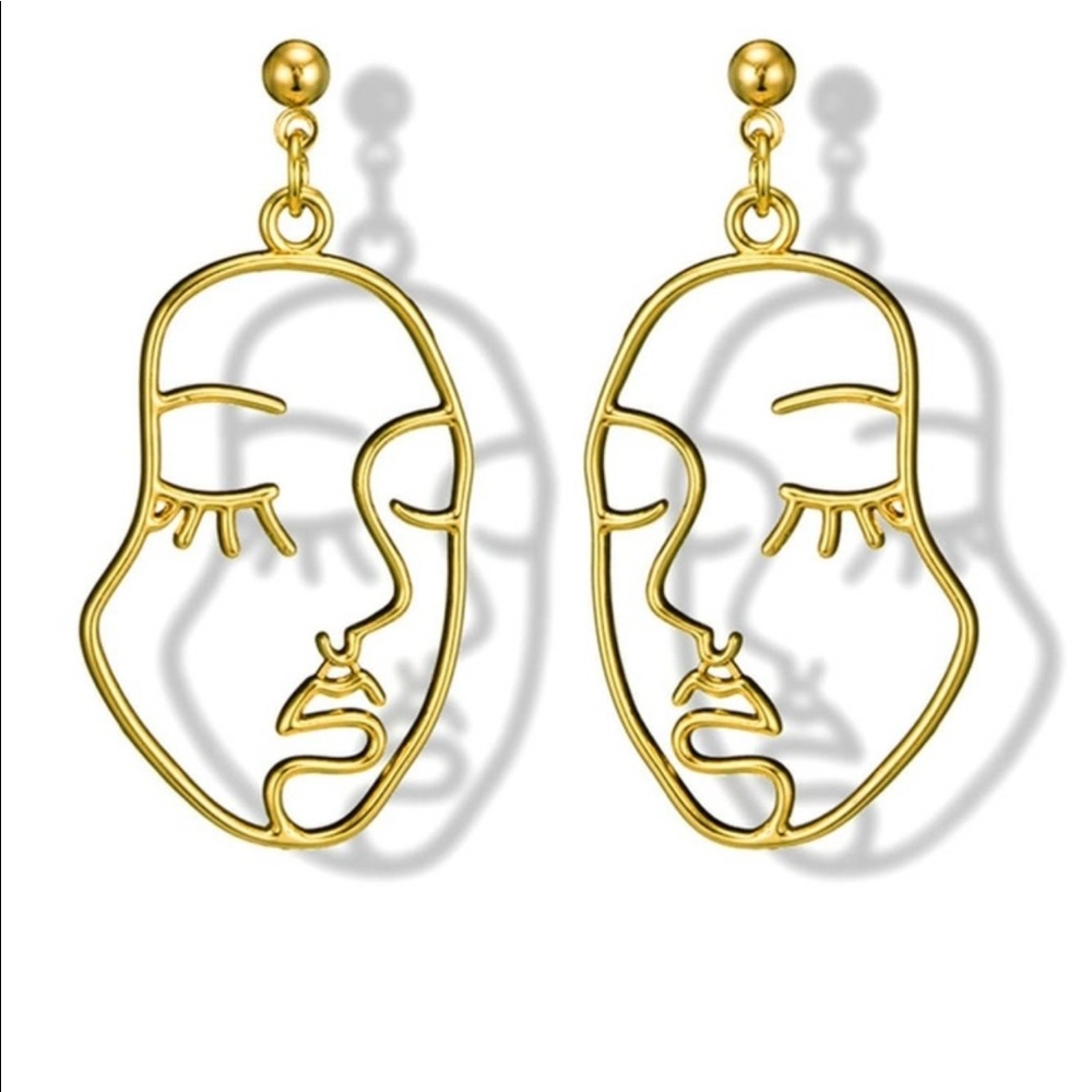 New Hollow Face Design Drop Earrings